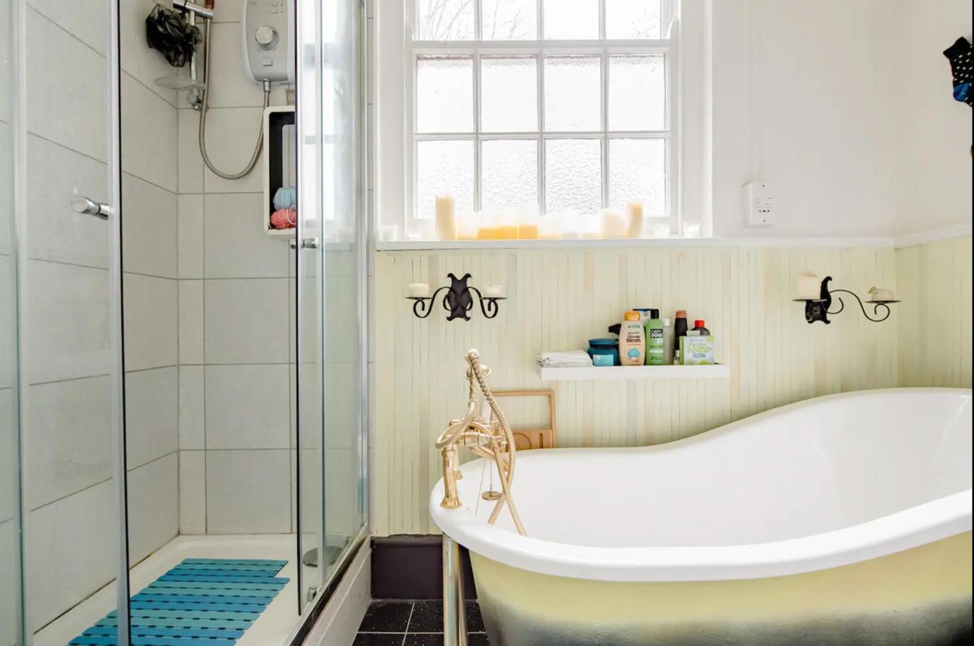 Holiday home Billericay Georgian House Sleeps 6 - Pet Friendly