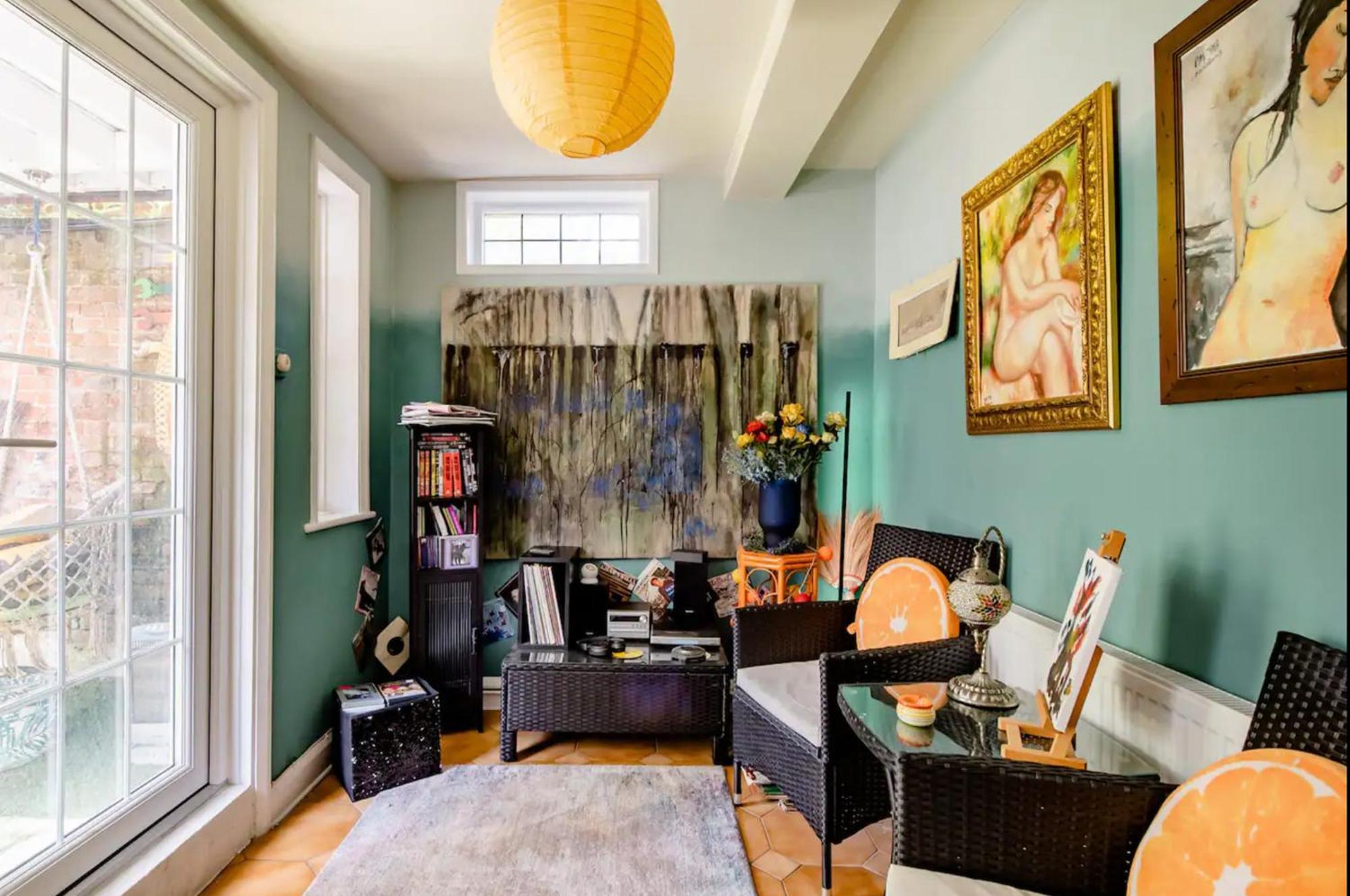 Billericay Georgian House Sleeps 6 - Pet Friendly Holiday home Billericay